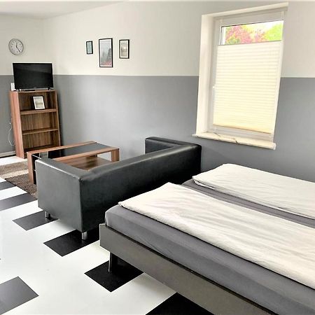 Apartment Voll Moebeliert Mit Balkon ברמן מראה חיצוני תמונה