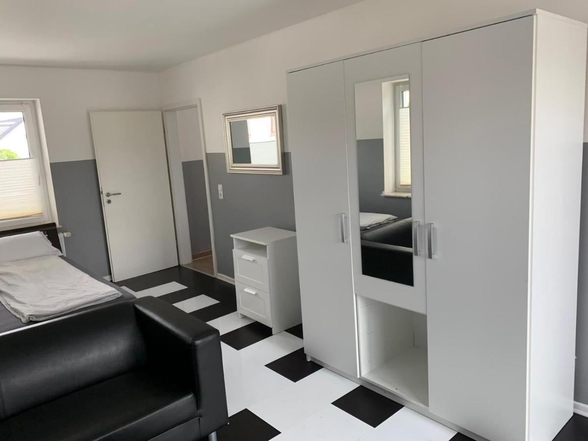 Apartment Voll Moebeliert Mit Balkon ברמן מראה חיצוני תמונה